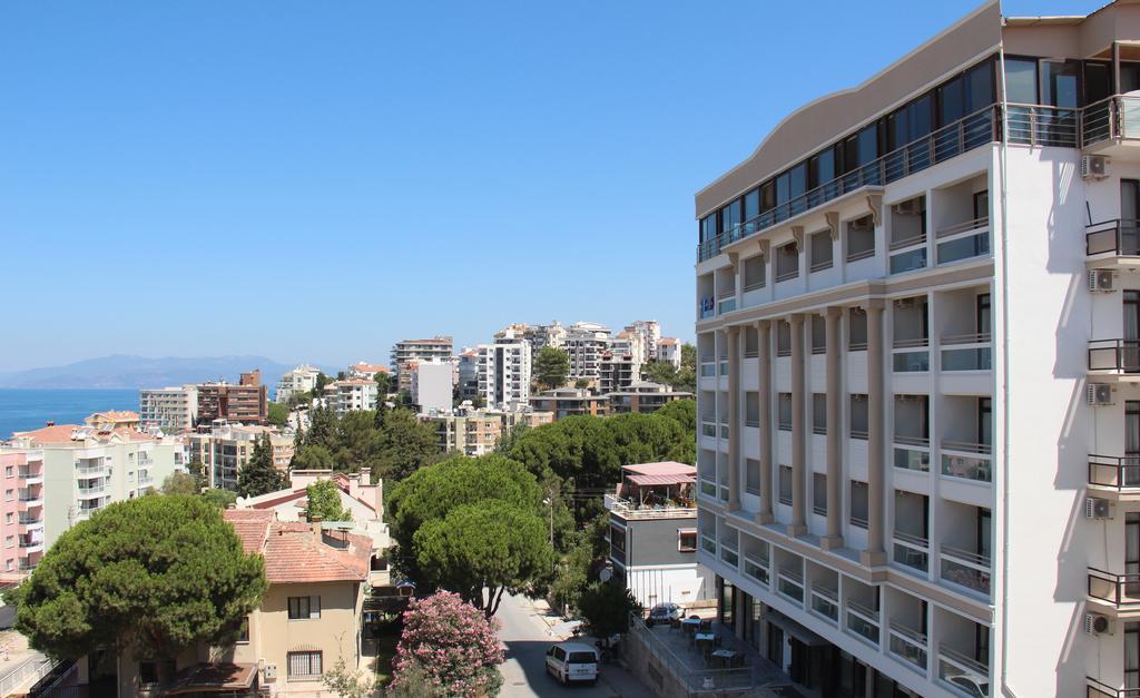קוסדסי Esat Hotel מראה חיצוני תמונה