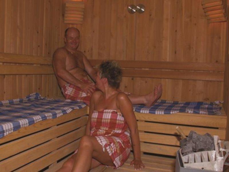 קוסדסי Esat Hotel מראה חיצוני תמונה